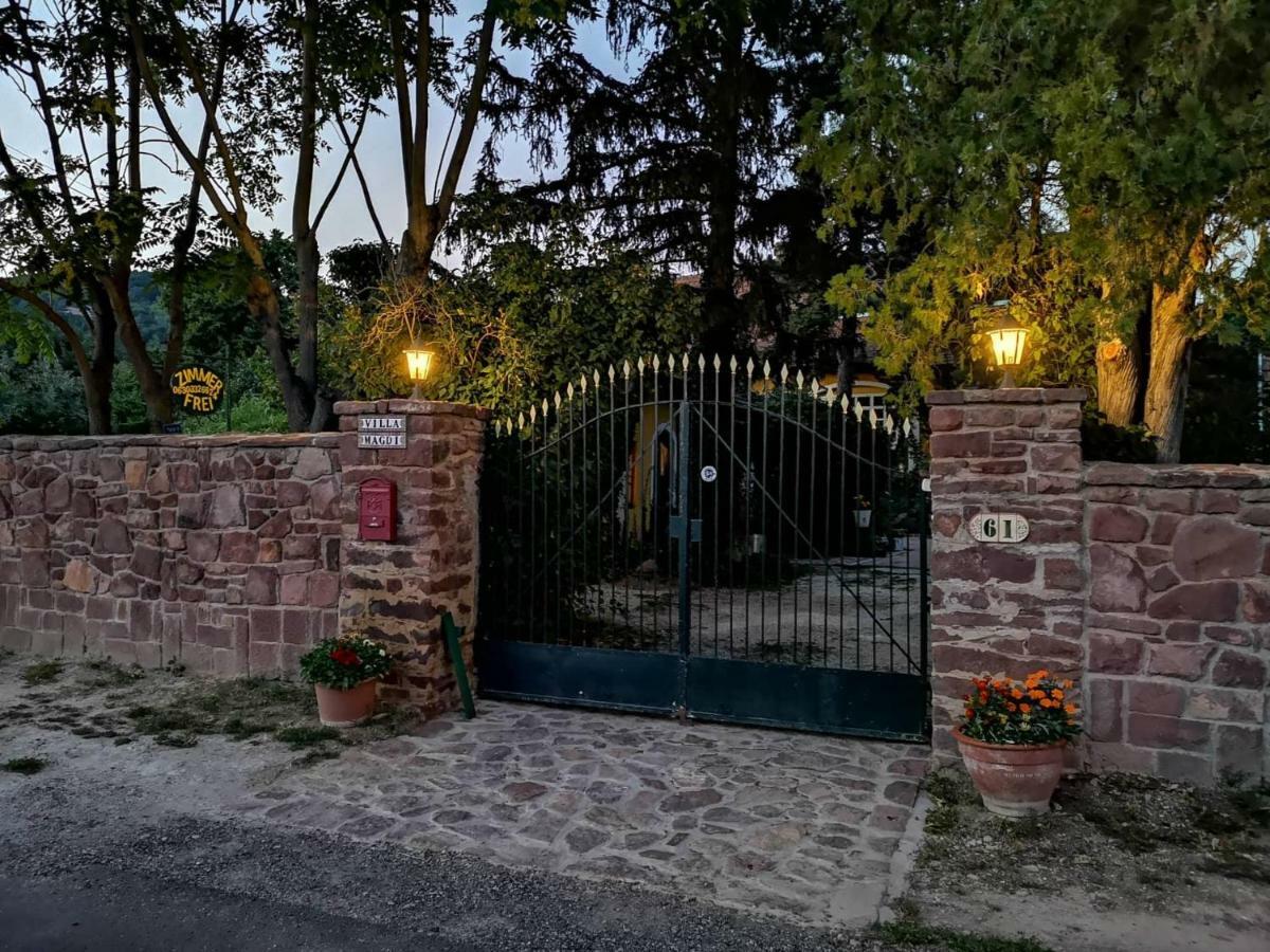 Villa-Magdi Vendégház Révfülöp Exterior foto